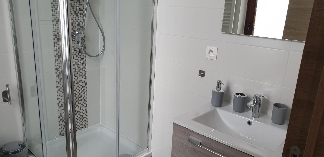 A Casa Mia Hotel Wavre Bagian luar foto
