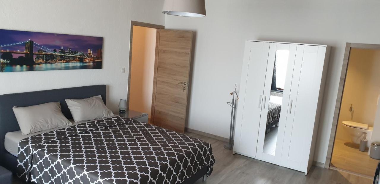 A Casa Mia Hotel Wavre Bagian luar foto