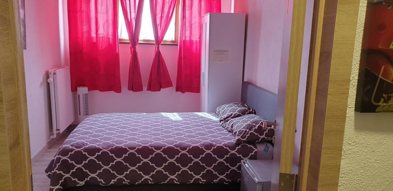 A Casa Mia Hotel Wavre Bagian luar foto